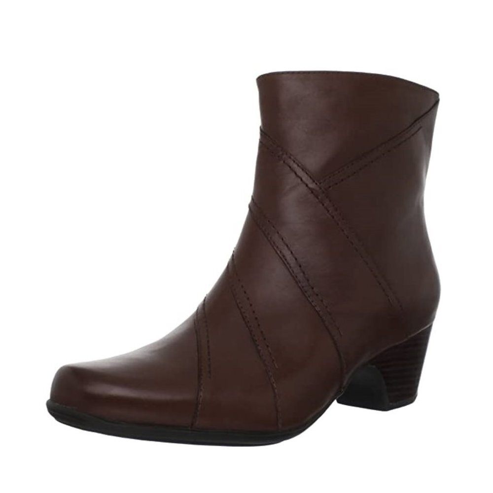 Clarks Women's Leyden Candle Ankle Boot